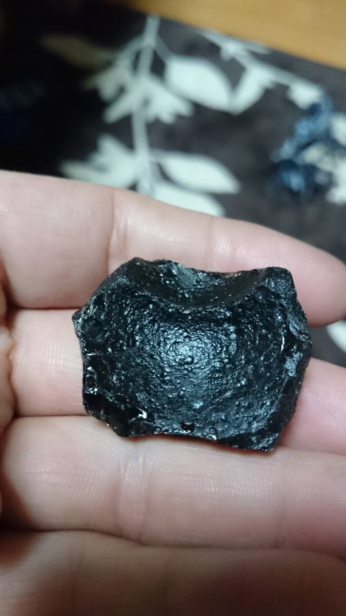 16ｇ　隕石　インドシナイト　　ブラック　テクタイト　タイ 独自保証 。_画像3