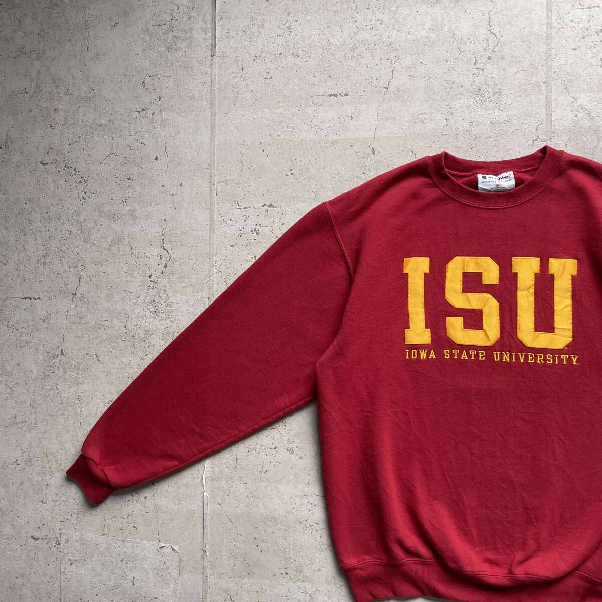 champion チャンピオン カレッジロゴ ISU プルオーバー パーカー レッド Mの画像1