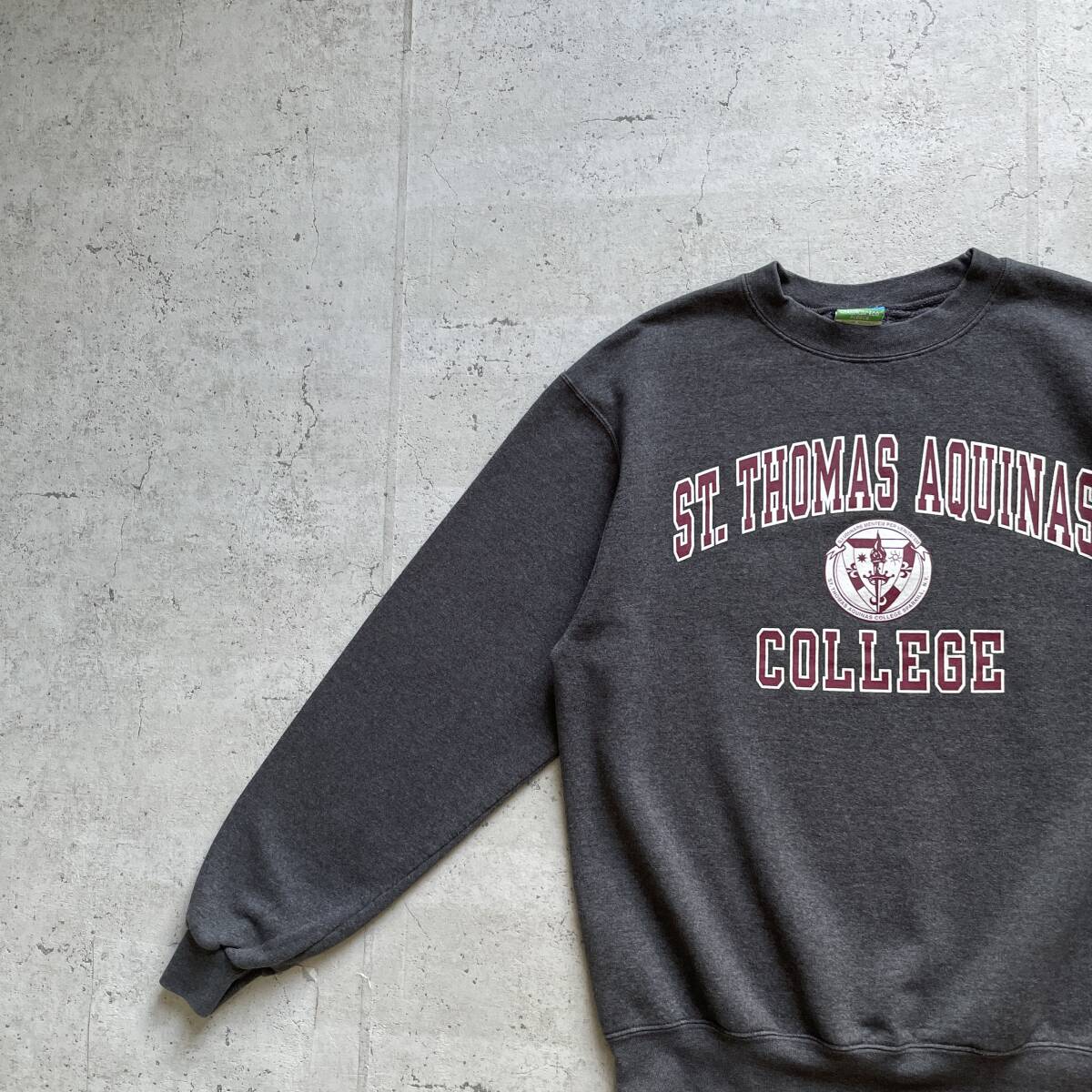 champion Champion college Logo ST.THOMAS crew neck sweat sweatshirt charcoal gray M