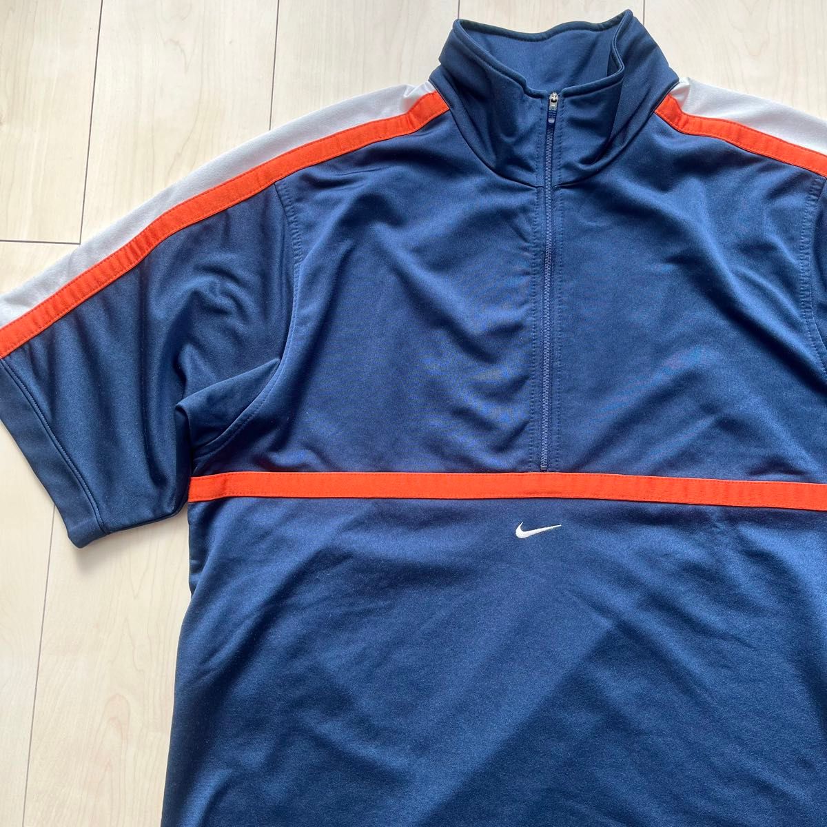 00s NIKE ナイキ センターロゴ刺繍 ハーフジップ 半袖 トラック 00s NIKE ナイキ センターロゴ刺繍 ハーフジップ 半袖 トラック