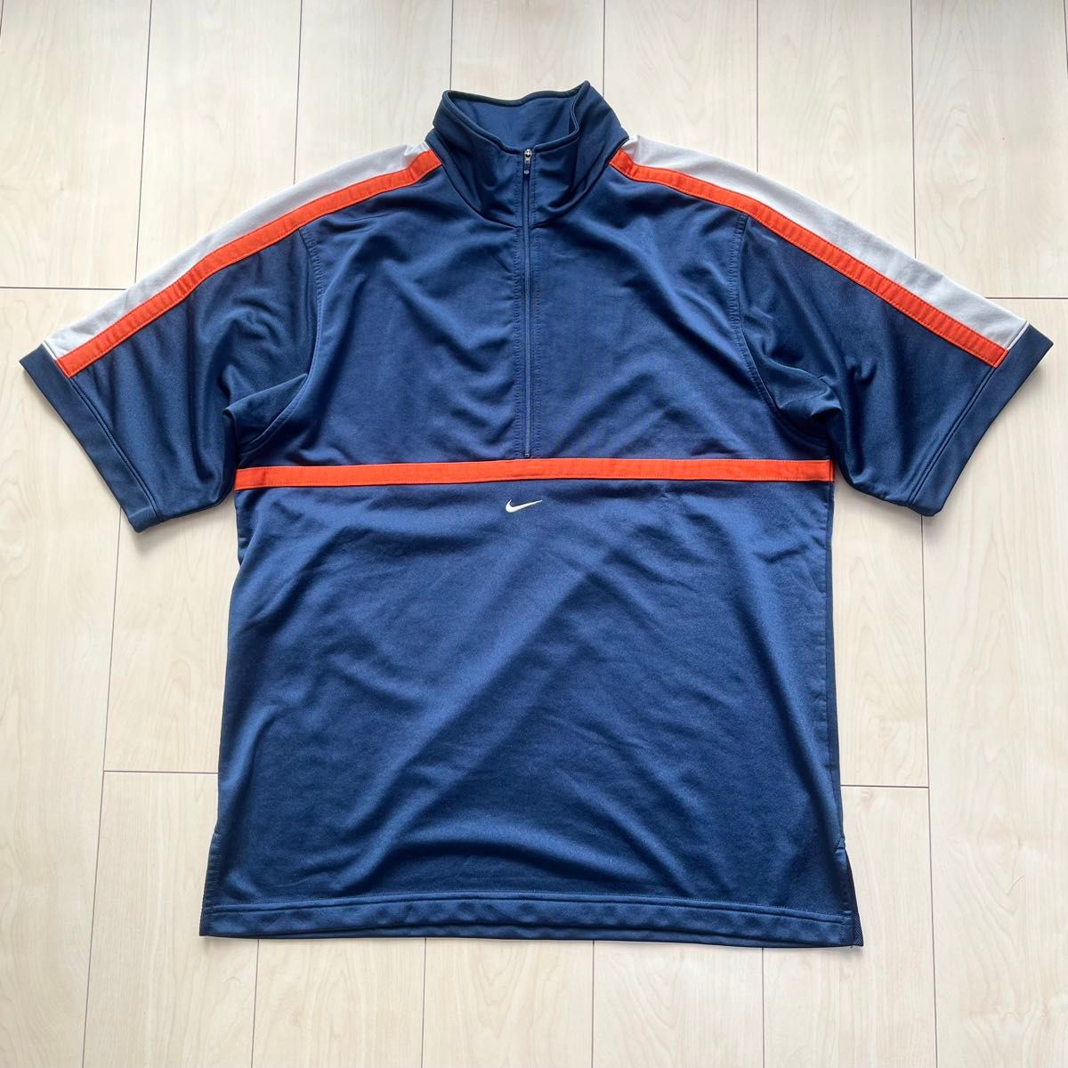 00s NIKE ナイキ センターロゴ刺繍 ハーフジップ 半袖 トラック 00s NIKE ナイキ センターロゴ刺繍 ハーフジップ 半袖 トラック