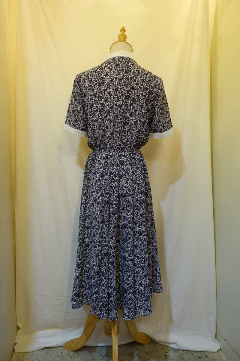 ○[60s70s80s vintage ヴィンテージ 花柄 フレア ワンピース240415]USED古着 昭和レトロ・モダン・_画像7