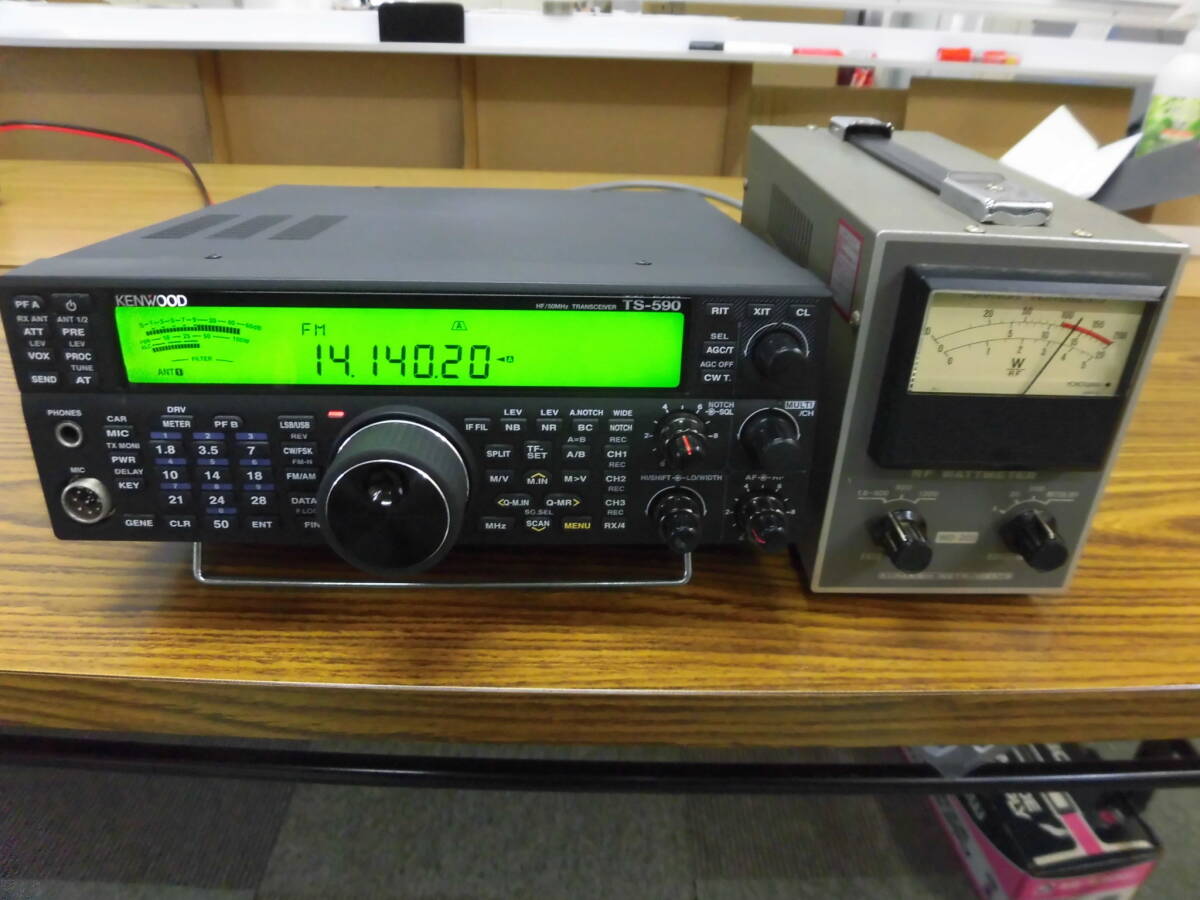 KENWOOD　　TS-590SG　100Wトランシーバー　　美品_画像2