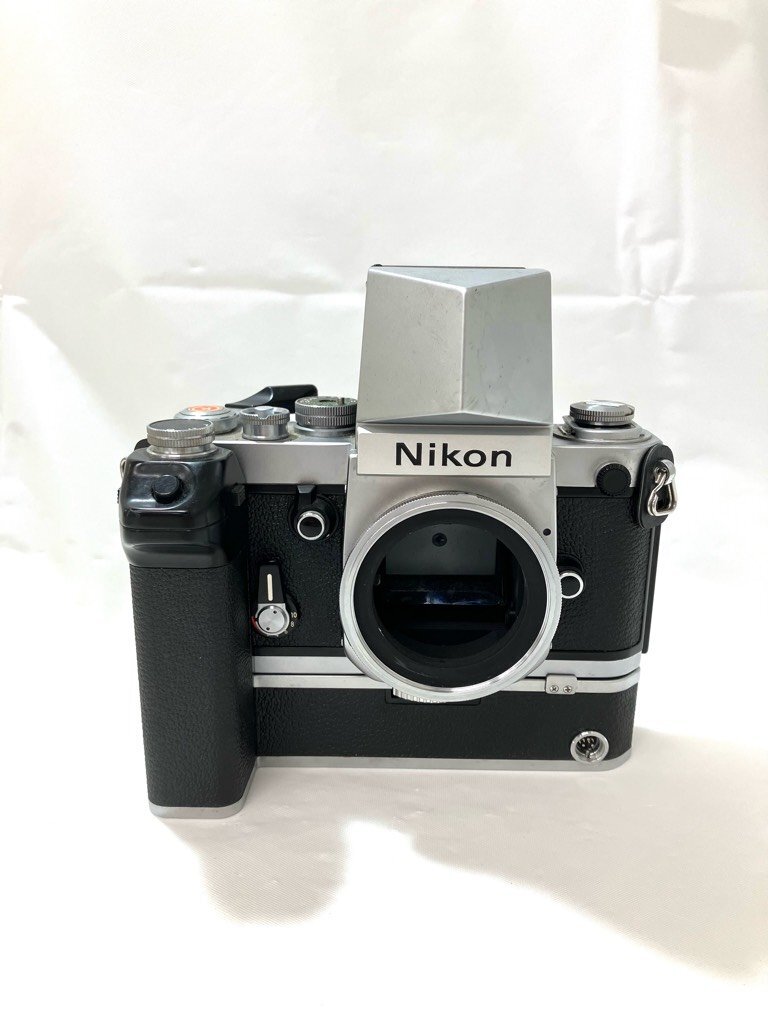 【中古品】(※動作未確認) ニコン Nikon フィルムカメラ F2 シルバーボディ ＋ Nikon モータードライブ MD-2【送料別】HD0022の画像2