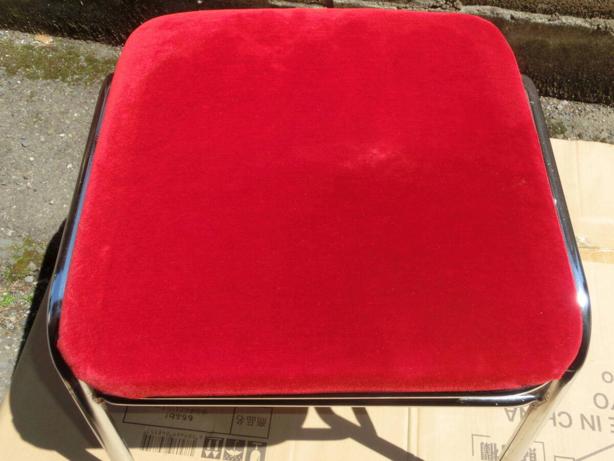 ゲームセンター ビデオゲーム用赤椅子 中古品 の画像3