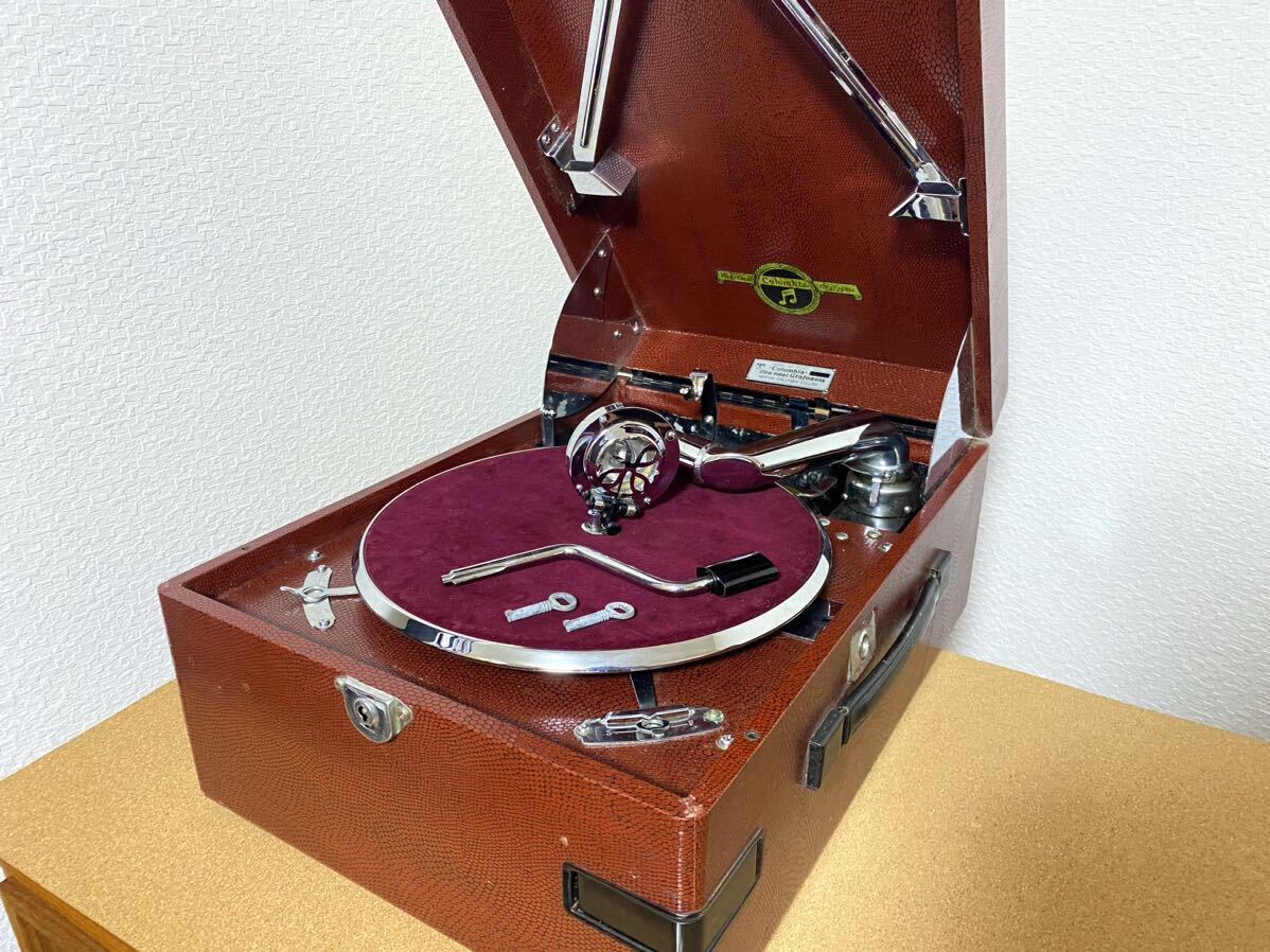 Columbia G-241 ポータブル蓄音機 コロムビア 蓄音器 レコードプレーヤー アンティーク レトロ SPレコード SP盤 78回転の画像2