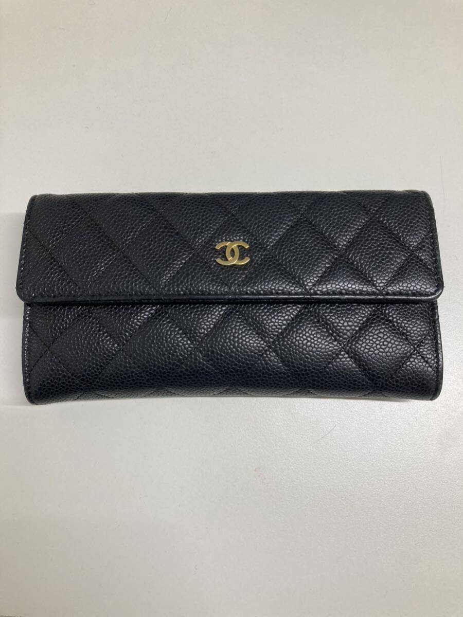 シャネル 長財布 CHANEL キャビアスキン ココマーク ブラック レザー 黒 フラップ 箱付き_画像2