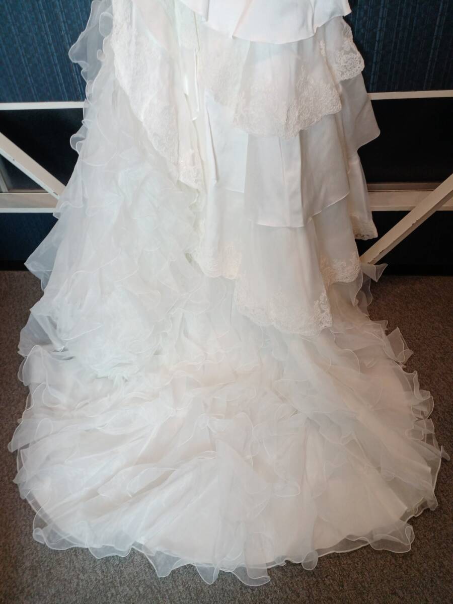 13220-01★ワタベウェディング 純白ウェディングドレス 床付きタイプ ウェディングドレス 結婚式★の画像7