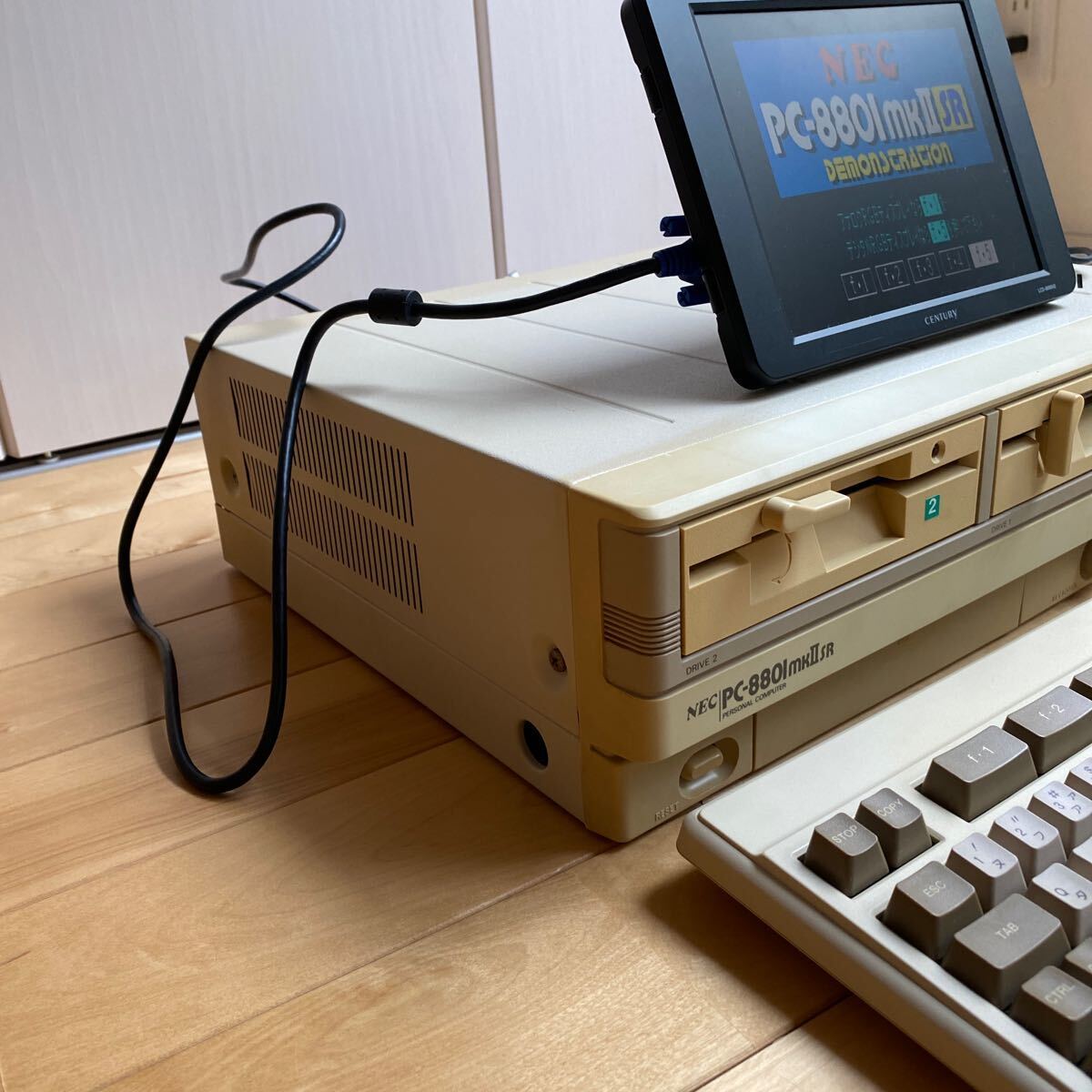 【動作確認済】 PC-8801mkⅡSR（本体、純正キーボード、液晶モニターのセット）を出品します。の画像5