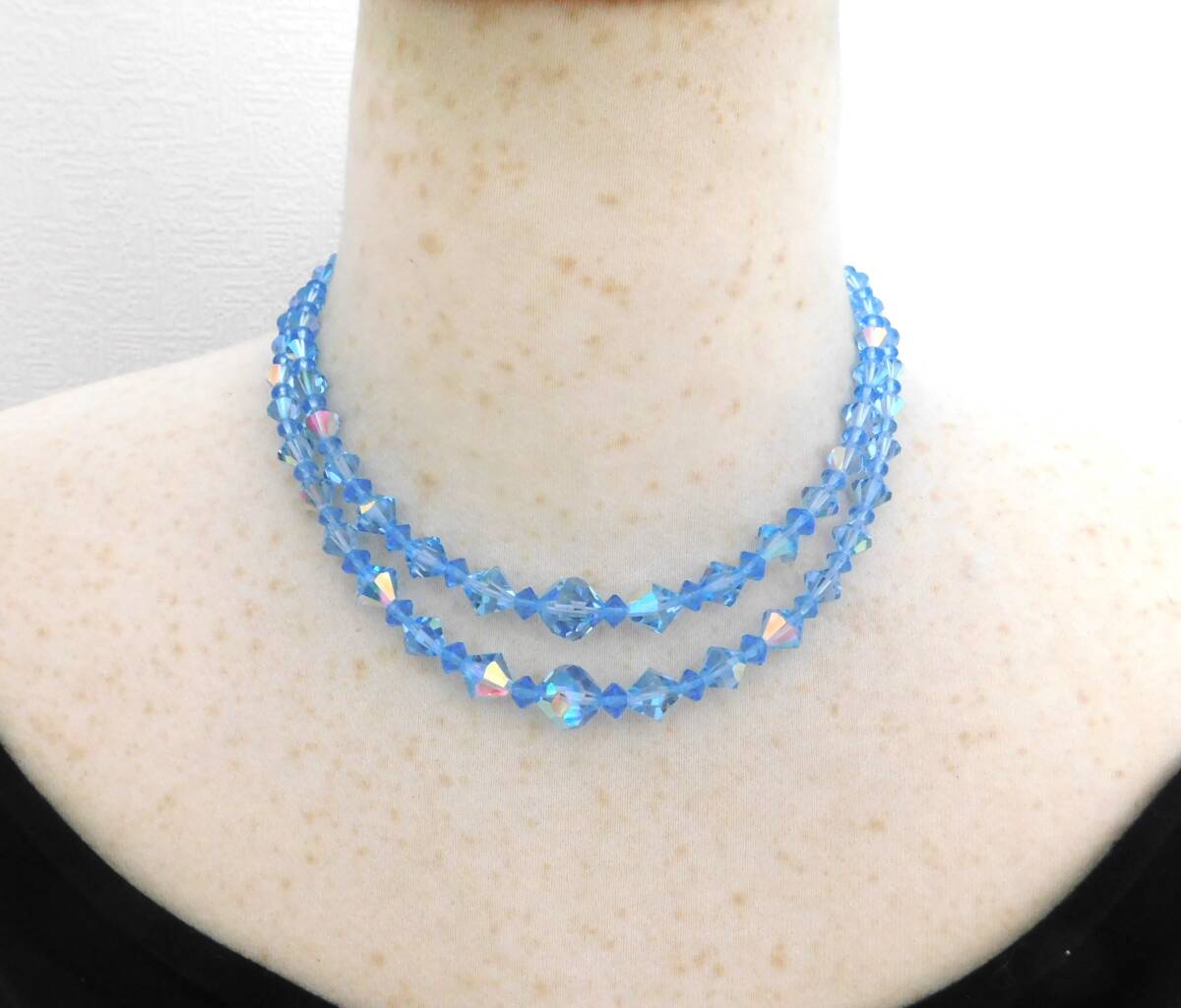  Vintage transparent feeling exist blue Aurora glass beads 2 ream. old beautiful necklace postage 140