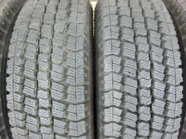 ★ 185/70R15.5 106/104L ★ 6本セット ★ TOYO ★ DELVEX M934　スタッドレス　約11.5㎜　バリ山です　185/70/15.5_画像3