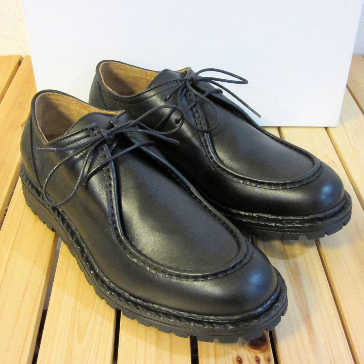 新品 未使用 BOEMOS ボエモス イタリア製 レザーシューズ Uチップ モカシン 革靴 カジュアル シューズ 黒 ブラック メンズ 43 28cm 程度 の画像2
