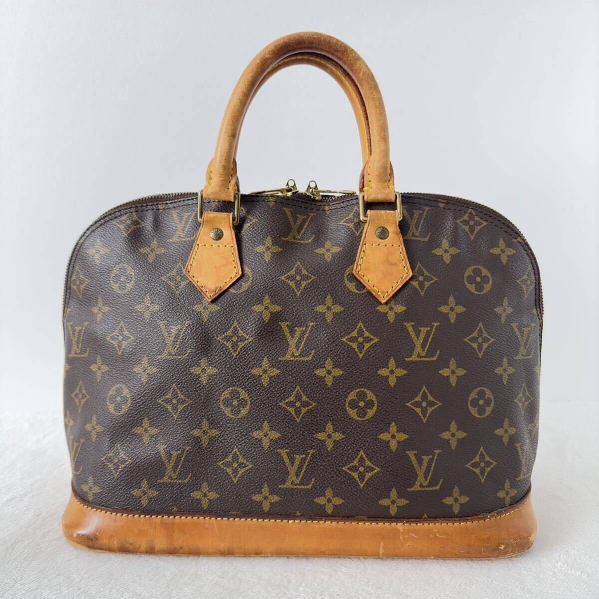 1円〜★LOUIS VUITTON ルイヴィトン アルマ モノグラム ハンドバッグ ブラウン レザー M51130 PVC ドーム型 カデナ ラウンドジップ 茶色 13の画像3