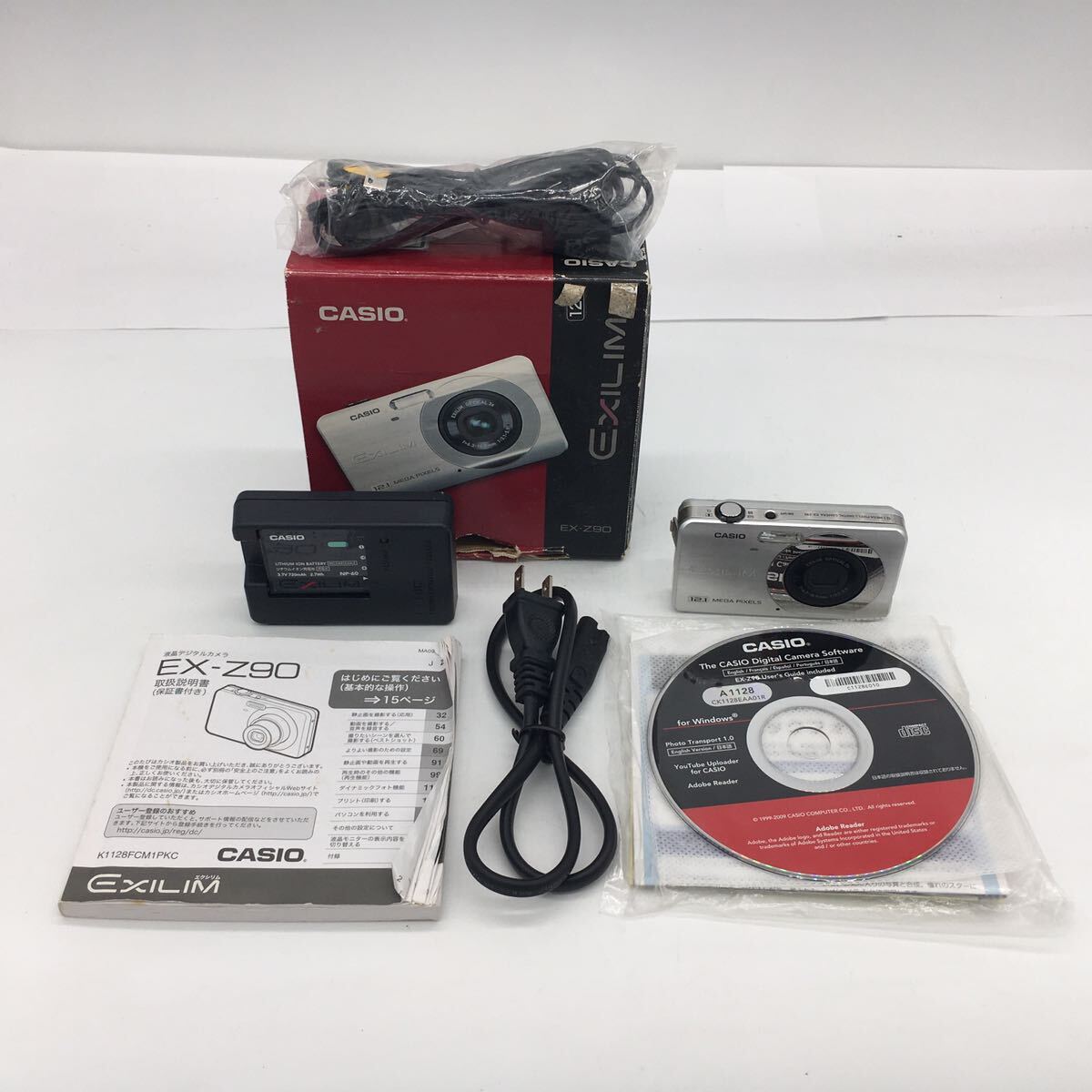 CASIO カシオ EXILIM EX-Z90 シルバー コンパクト デジタル カメラ SDカード1GB・充電器・バッテリー・説明書・元箱付属 動作確認済の画像1