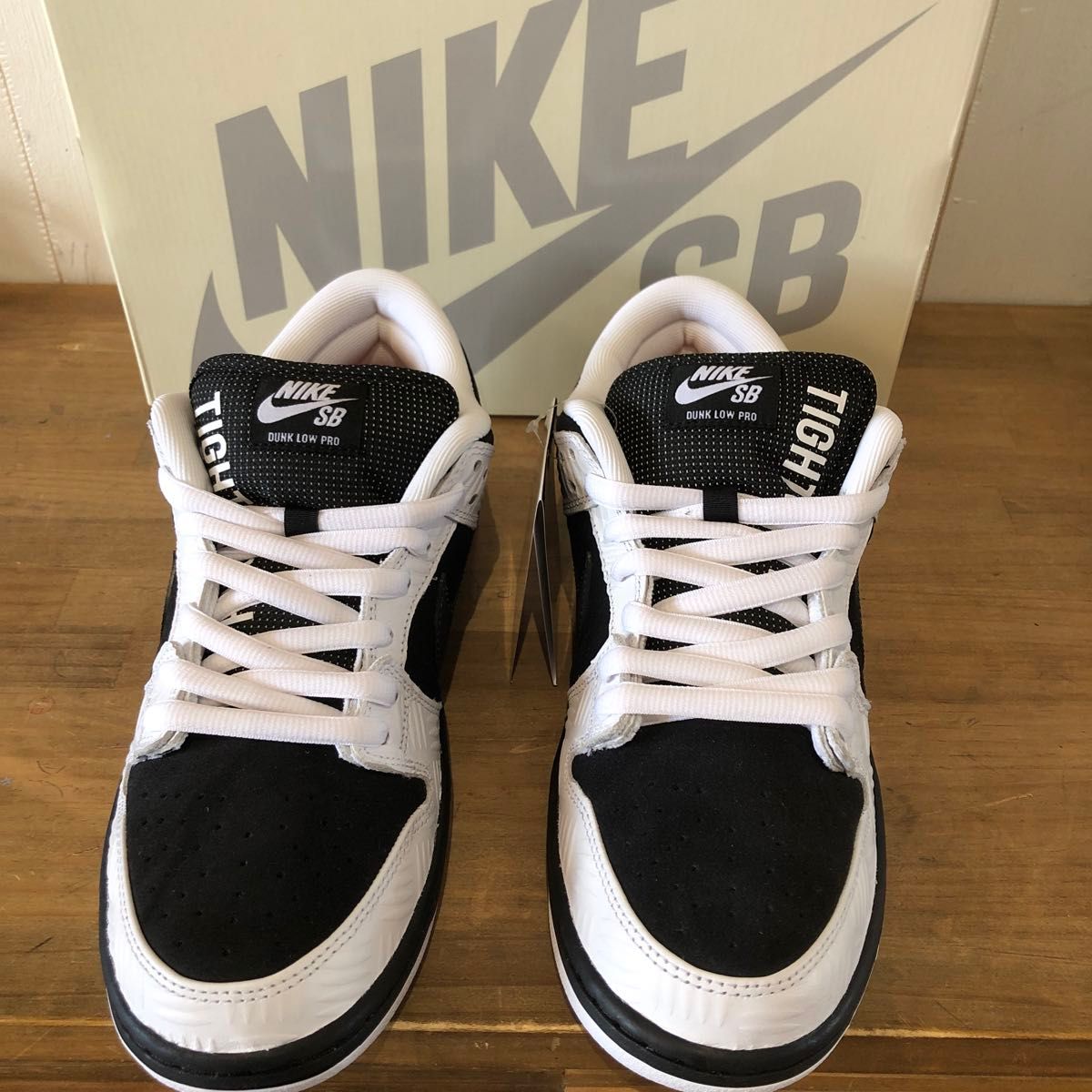 TIGHTBOOTH Nike SB Dunk Low Pro QS Black and White 27.5cm 新品未使用