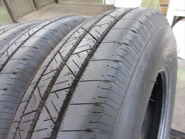 送料無料　新車外し　195/85R16　ヨコハマ　RY118　2023年製　4本セット　イボ付き　バリ溝_画像2