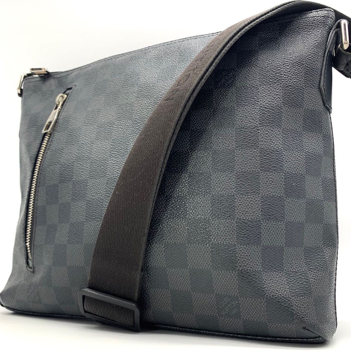 1円●極美品●LOUIS VUITTON ルイヴィトン ダミエグラフィット ミックPM メッセンジャーバッグ ショルダーバッグ 黒 メンズ N41211_画像1