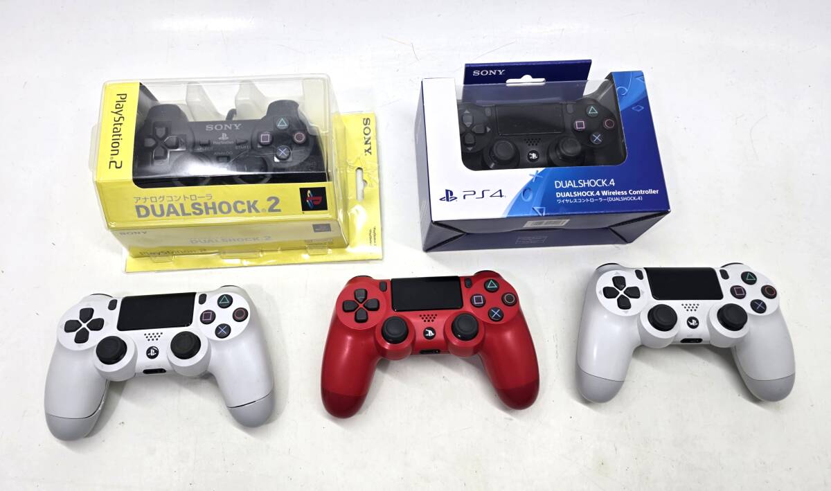 【1444】1円~ SONY コントローラー DUAL SHOCK まとめ DS4 ブラック レッド ホワイト DS2 ブラック 5点セット 未動確 ジャンク品_画像1