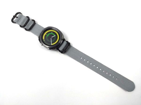 ナイロン製ミリタリーストラップ 腕時計布ベルト natoタイプ グレーXブラック 20mmの画像3