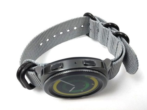 ナイロン製ミリタリーストラップ 腕時計布ベルト natoタイプ グレーXブラック 20mmの画像2