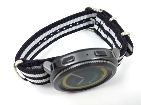 ナイロン製ミリタリーストラップ 布ベルト natoタイプ 腕時計 ブラックXホワイト ストライプ 20mmの画像2