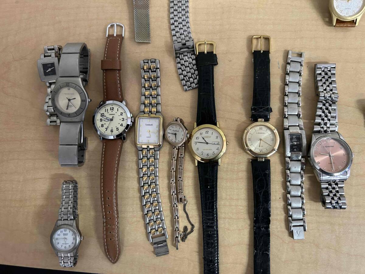 時計100点 まとめ売り SEIKO CASIO CITIZEN FENDI GUCCI ORIENTなど ジャンク_画像9