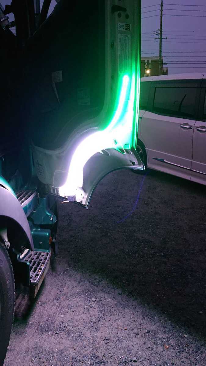トラック用24V T10ソケット付 LEDテープ白緑の画像3