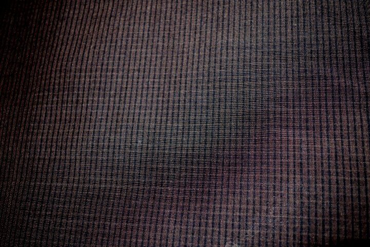 壱月1955 本絹越後柿泥紬男着物羽織 裄68丈135К柿渋茶色スジ縞 野趣味 絶品 希少物の画像3