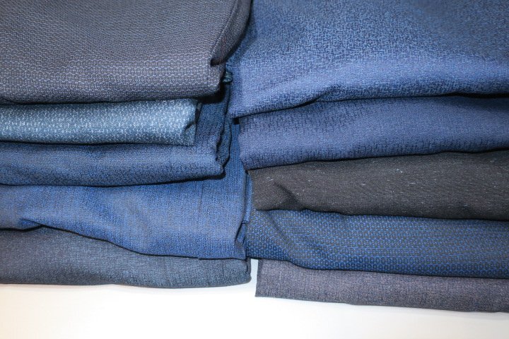壱水2081 ウールの男の羽織１０着セットК紺・藍瑠璃・紺・亀甲 サイズいろいろですが全て綺麗です 羽織だけ１０着_画像1