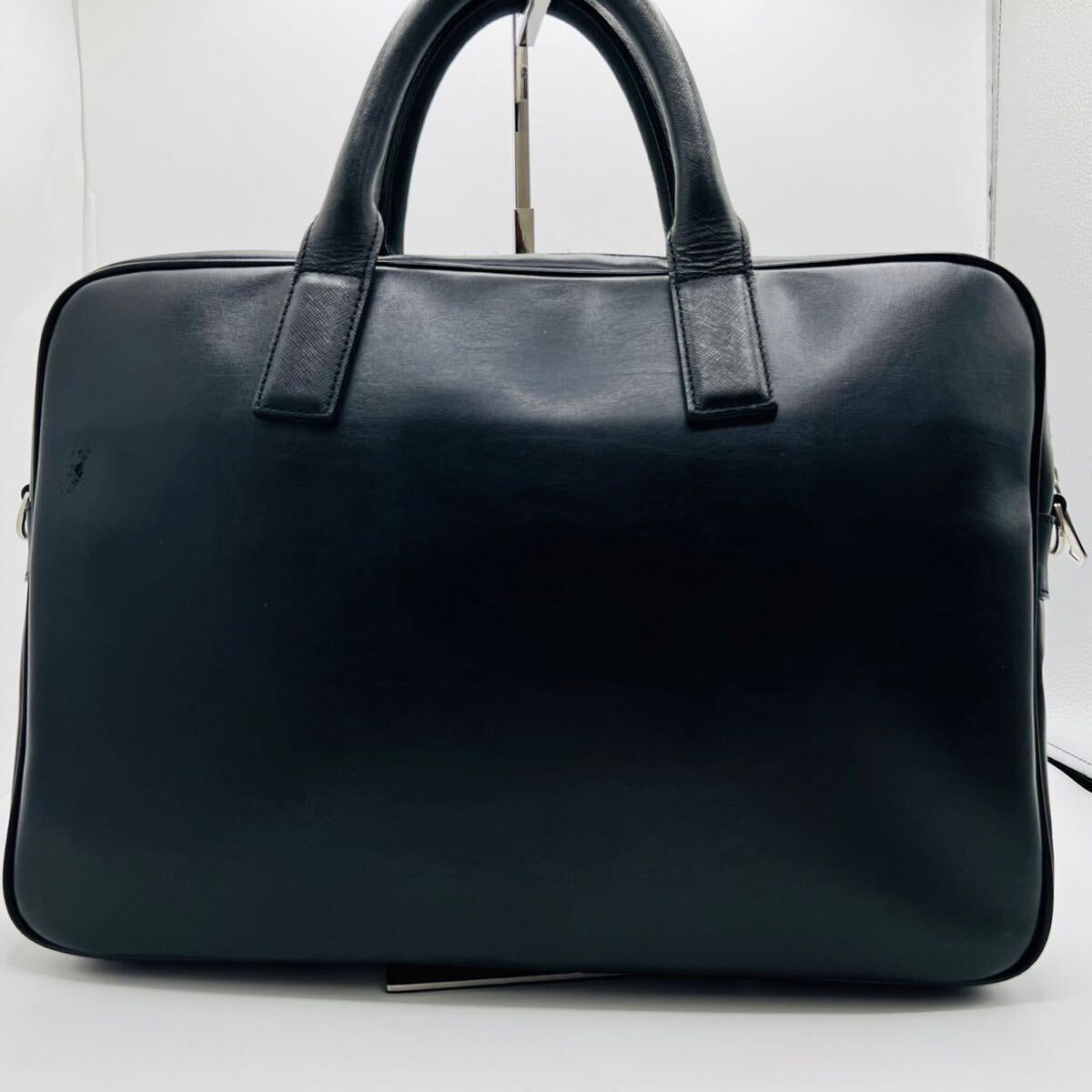 極美品 人気●ポールスミス Paul Smith グラナダ3 ビジネス ショルダーバッグ ブリーフケース ハンド 2way A4 レザー ブラック 黒 メンズ_画像3