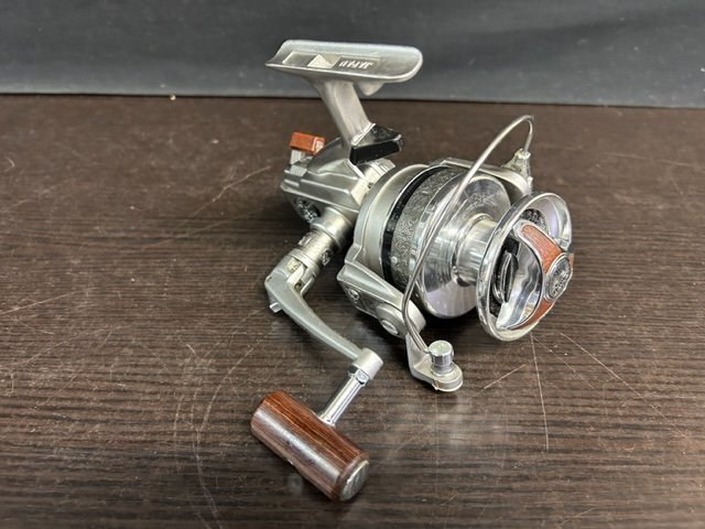 FSA-00728-47 DAIWA ダイワ EX-4000 OLDリール ジャンク品の画像2