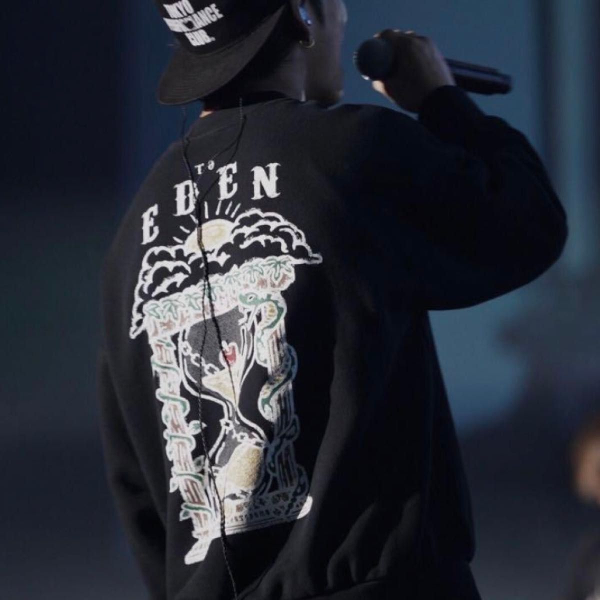 美品 UVERworld EDEN スウェット エデン UVERworld サイズ3 美品 UVERworld EDEN スウェット エデン UVERworld サイズ3