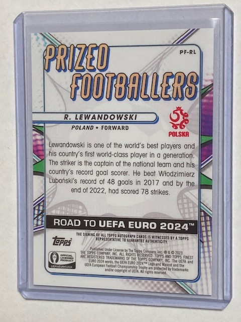 2024 Topps Euro Finest Prized Footballers Robert Lewandowski /100 ロベルト・レヴァンドフスキ 直筆サインカードの画像2