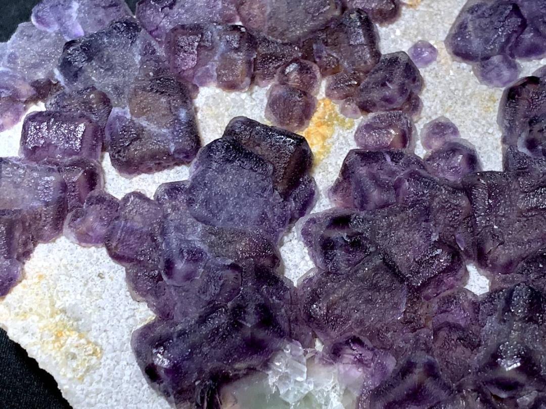 【大型標本】紫色六面体蛍石の群晶・631g（中国産鉱物標本）_画像5
