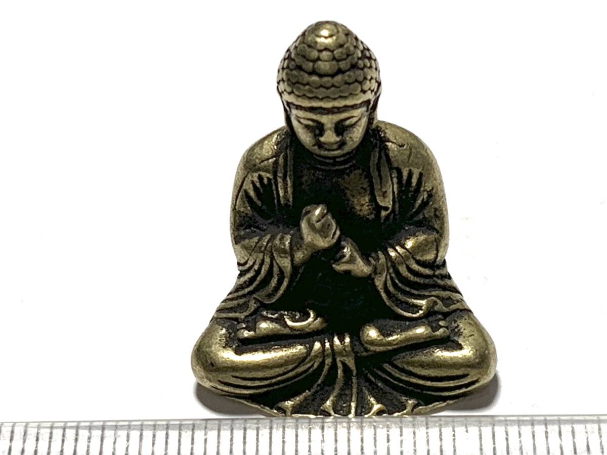 仏陀坐像_画像1