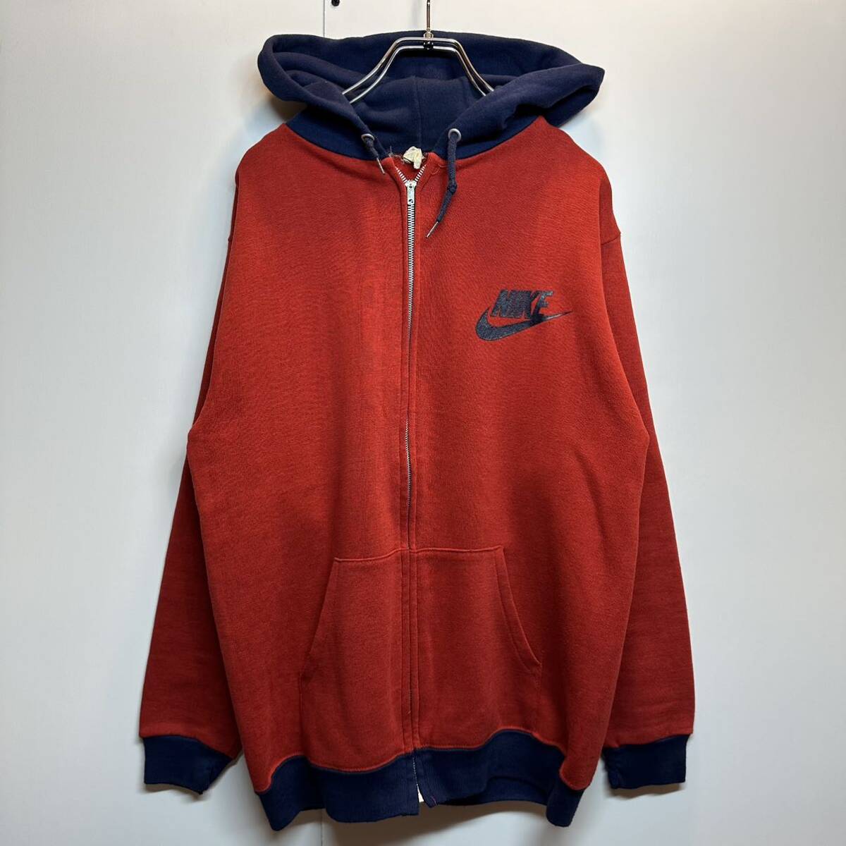 【M】70's VINTAGE Nike Two Tone Full Zip Sweat Foodie USA 70年代 ビンテージ ナイキ 2トーン フルジップ スウェット パーカー 赤 F493_画像1