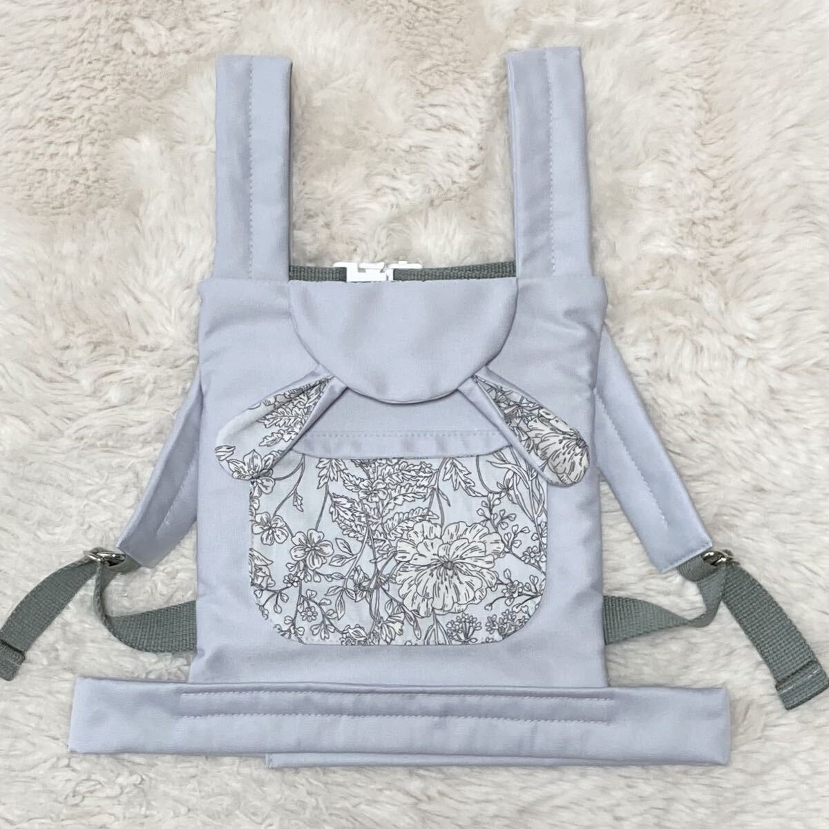  monochrome floral print × gray .. ear L go baby manner ... string back position baby carrier meru Chan reminso Randall carrier hand made 