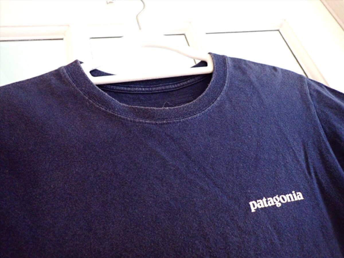 【patagonia パタゴニア】メンズsize(XS)ネイビーTシャツ☆白馬店購入品☆の画像4