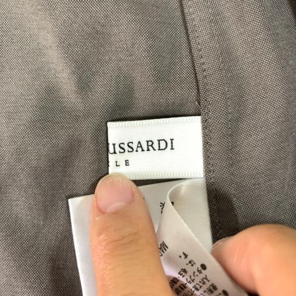 TRUSSARDI トラサルディ 長袖デザインジャケットグレーカジュアル 留め具無 袖口スリット有 38 C9779_画像8