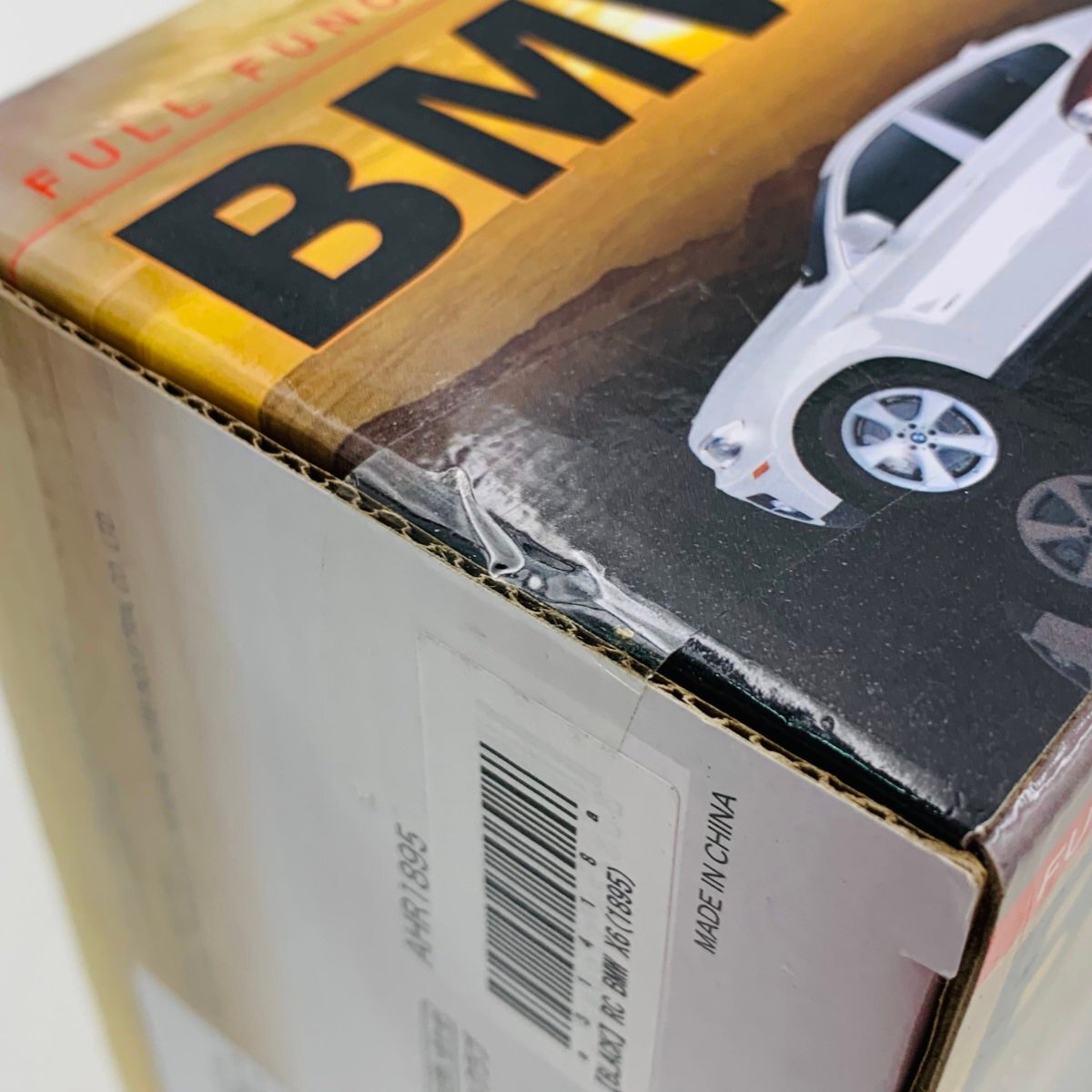 新品未開封 フルファンクションラジオコントロールカー BMW X6 ブラック ラジコンの画像3