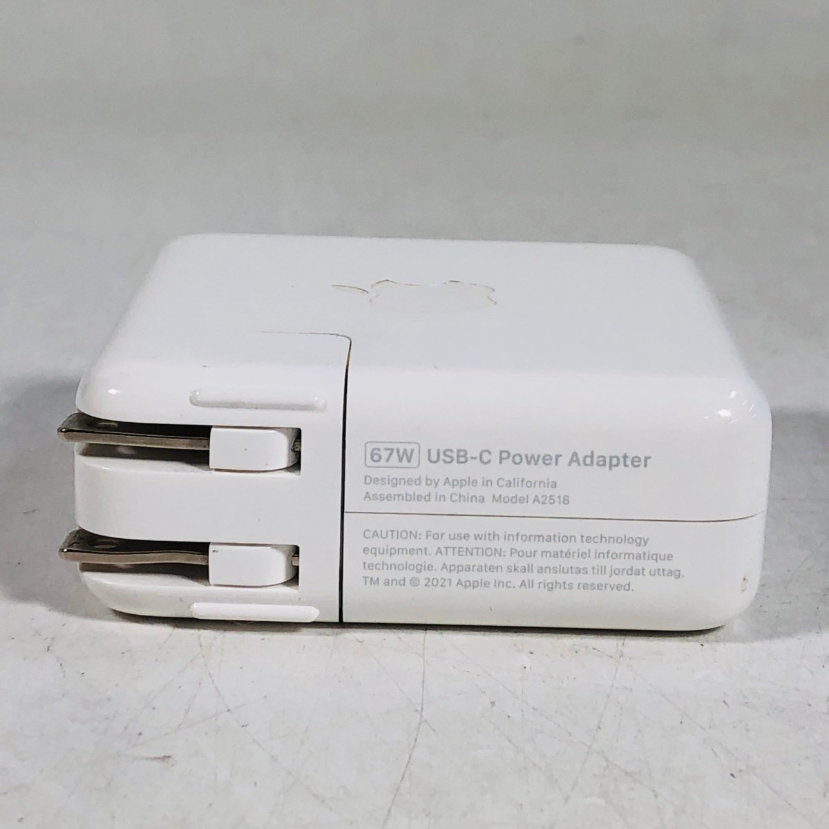 Apple 67W USB-C Power Adapter A2518の画像3