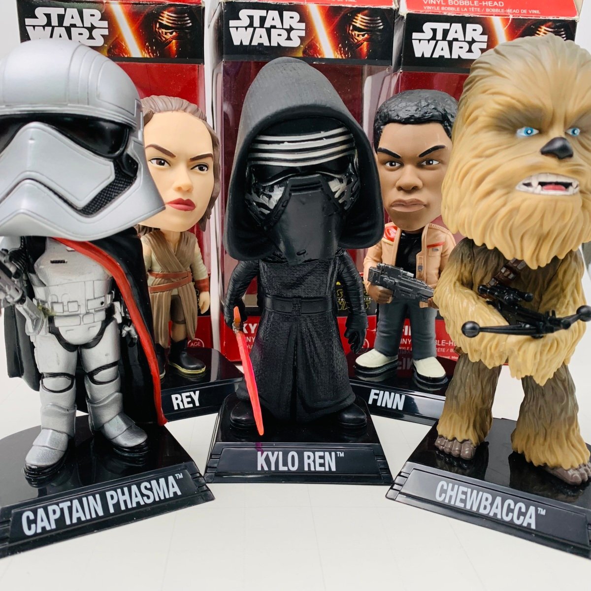 中古品 ファンコ ワッキーワブラー スター ウォーズ フォースの覚醒 まとめ Funko STAR WARS Wacky Wobblerの画像1