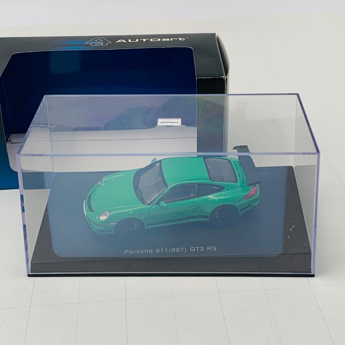 中古品 AUTOart オートアート 1/43 Porsche 911 GT3 RS ポルシェ グリーンの画像1