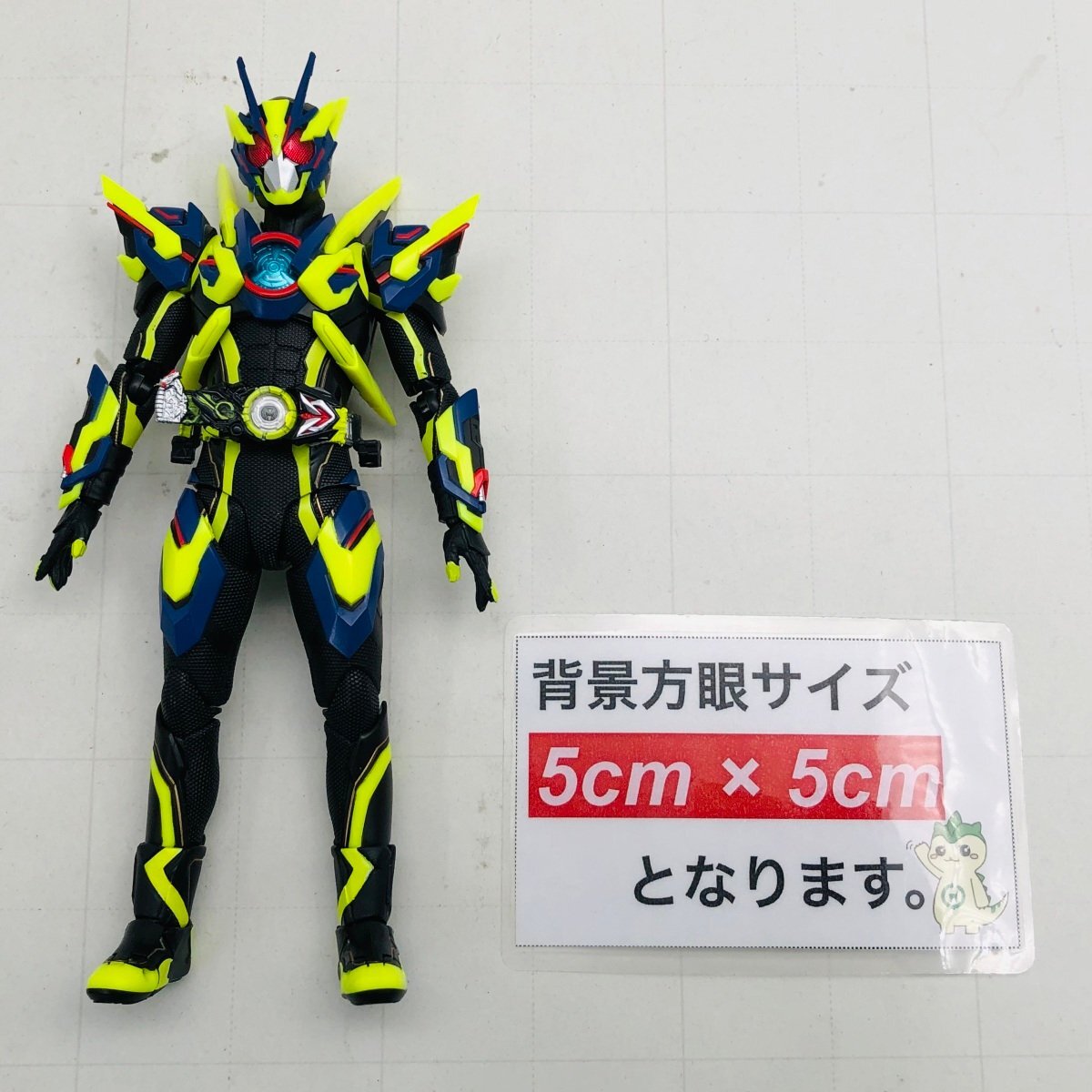 中古品 S.H.Figuarts フィギュアーツ 仮面ライダーゼロワン シャイニングアサルトホッパー_画像2