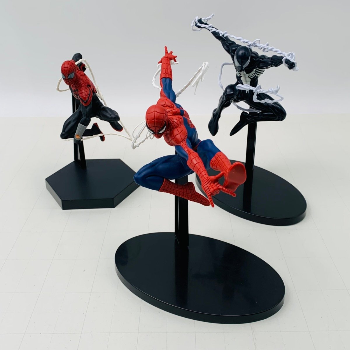 中古品 セガ Luminasta MARVEL スパイダーマン ナムコ限定 ブラックコスチュームスパイダーマン スーペリアスパイダーマン 3種セットの画像1