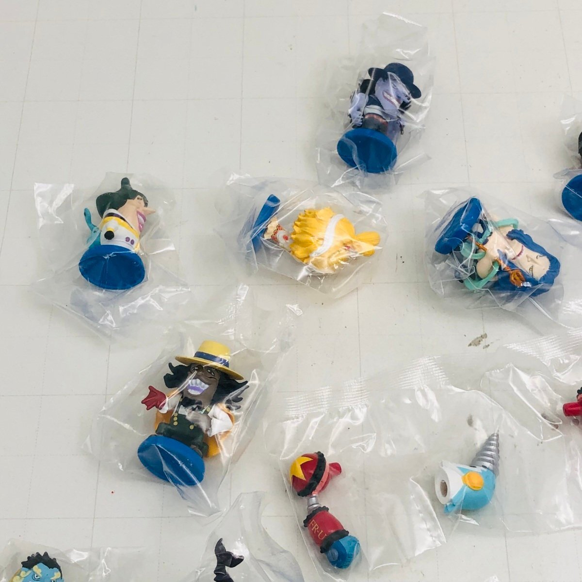 新古品 プレックス アニキャラヒーローズ ワンピース vol.12 魚人島編 24種セットの画像2