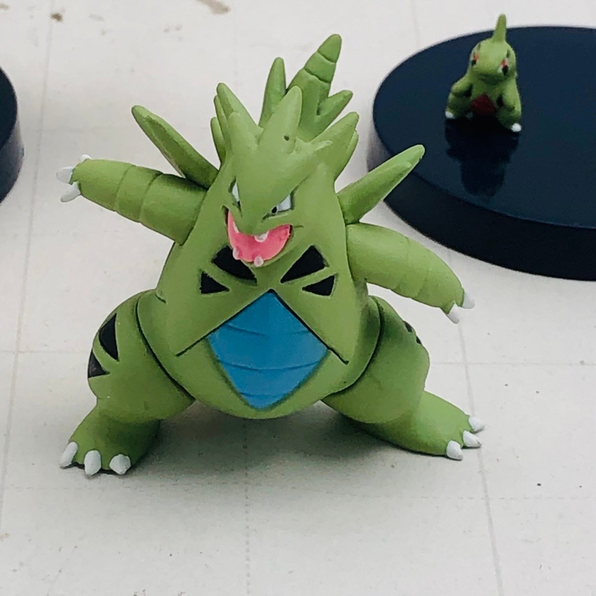 中古品 タカラトミー ポケットモンスター 立体ポケモン図鑑 DP15 ヨーギラス サナギラス バンギラス ファイアー 2種セットの画像2