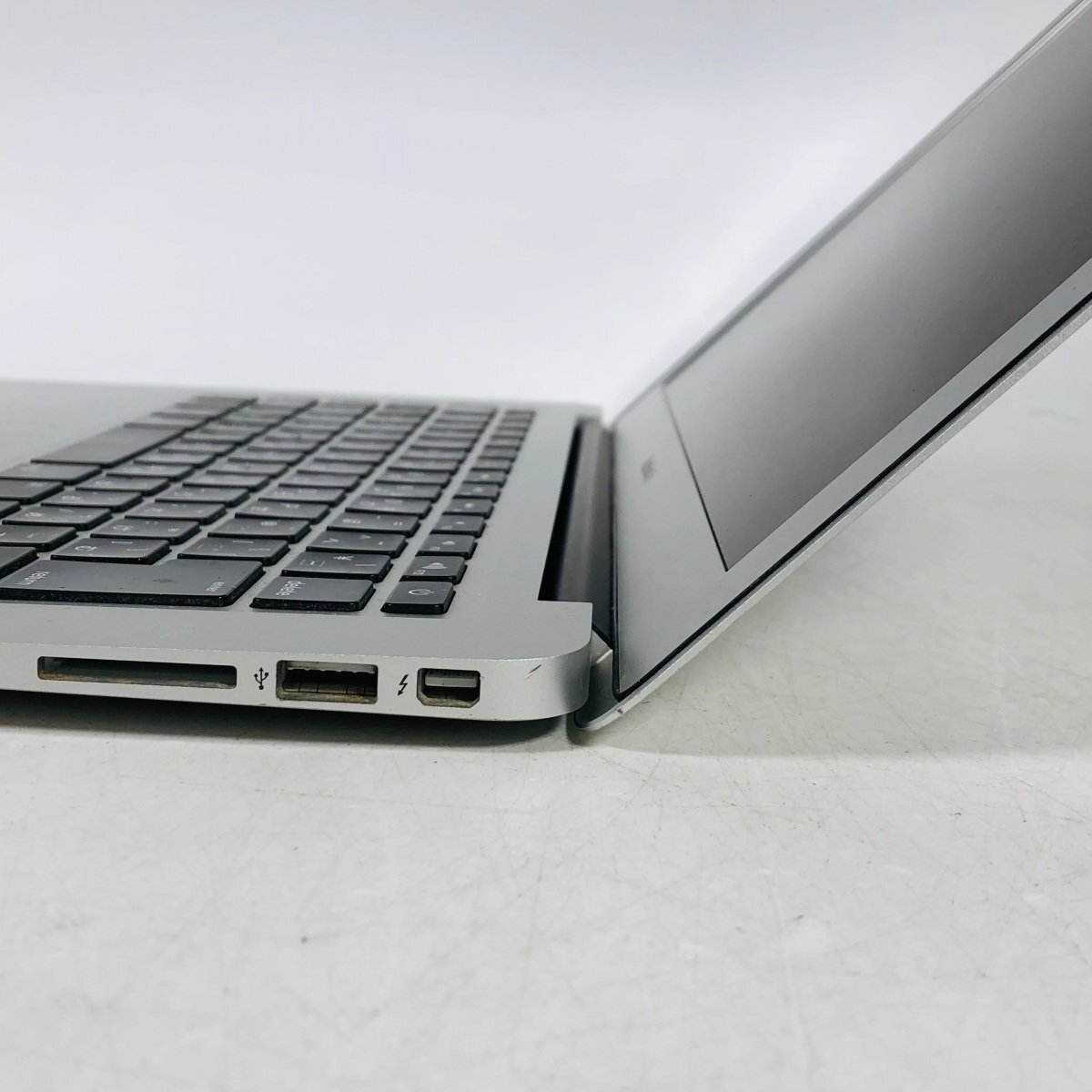 ジャンク MacBook Air 13インチ (Early 2015) Core i5 1.6GHz/8GB/SSD 128GB MMGF2J/Aの画像5