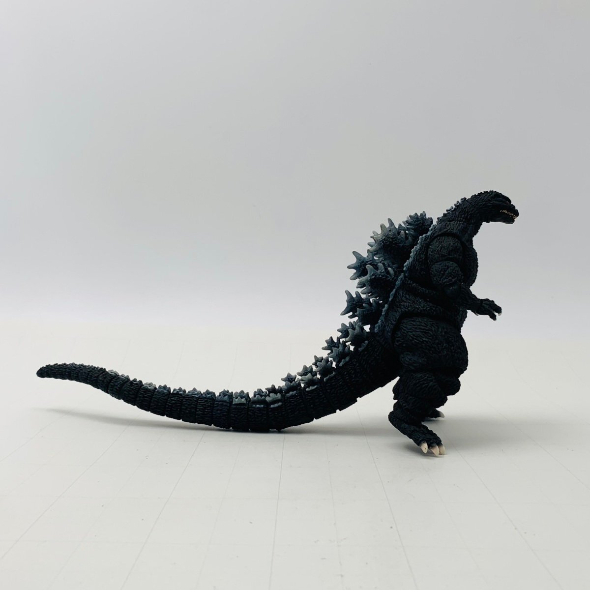 難あり中古品 S.H.Monsterarts ゴジラ_画像4