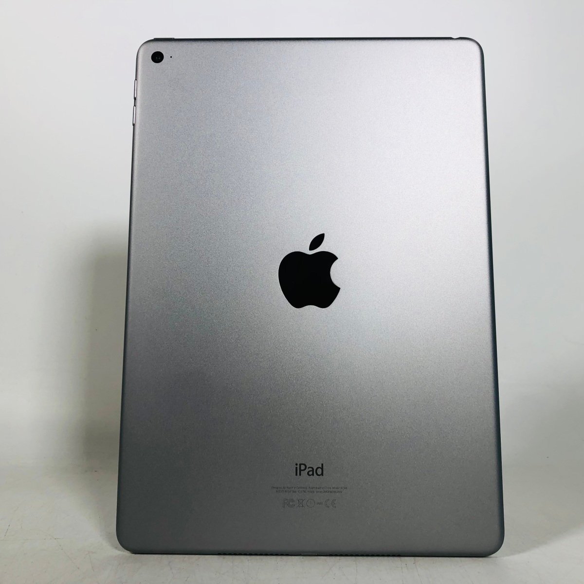 iPad Air 2 Wi-Fiモデル 64GB スペースグレイ MGKL2J/Aの画像2
